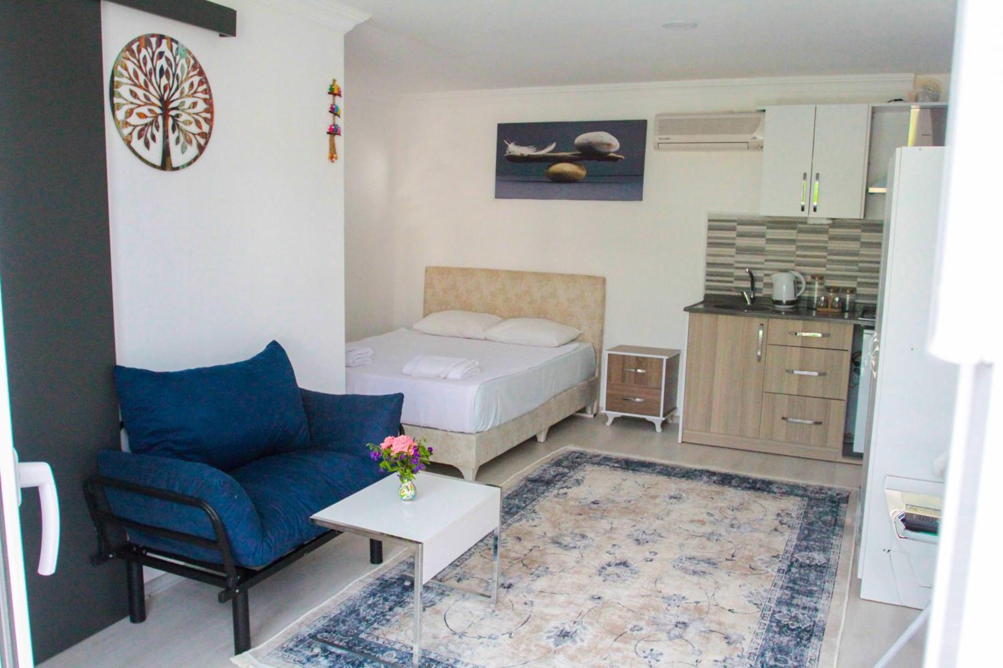 Hillside Apart Hotel Екстериор снимка