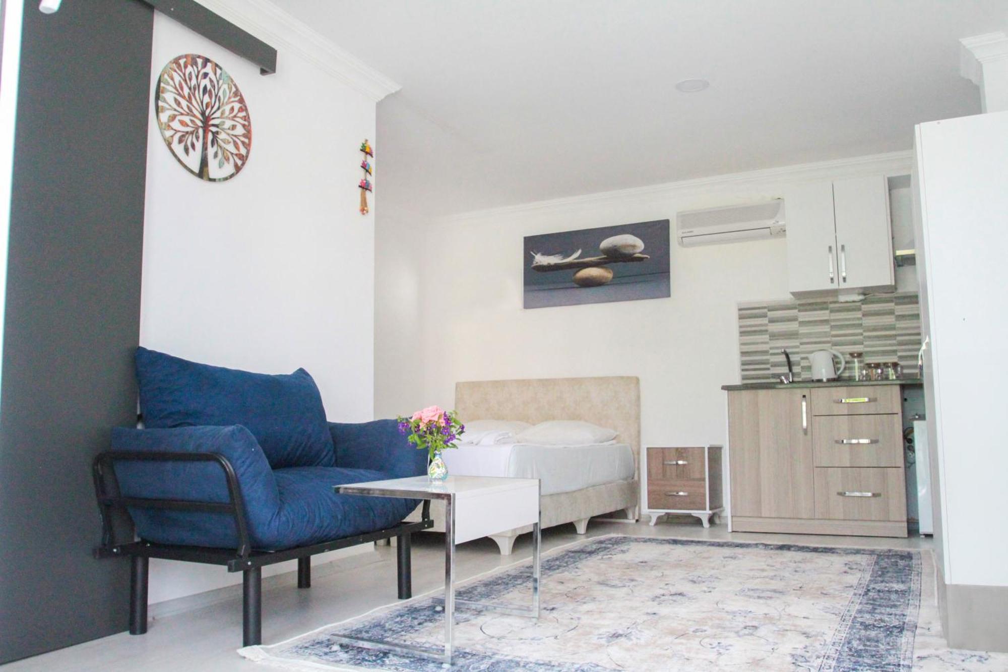Hillside Apart Hotel Екстериор снимка