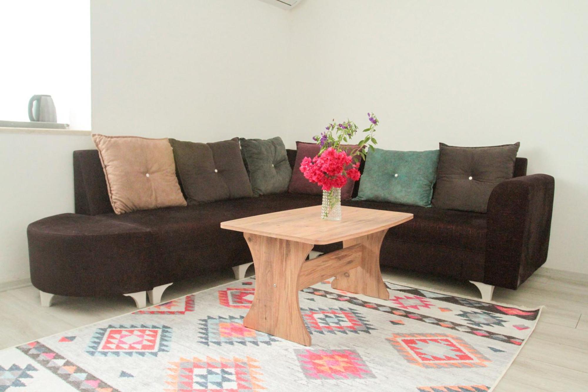 Hillside Apart Hotel Екстериор снимка