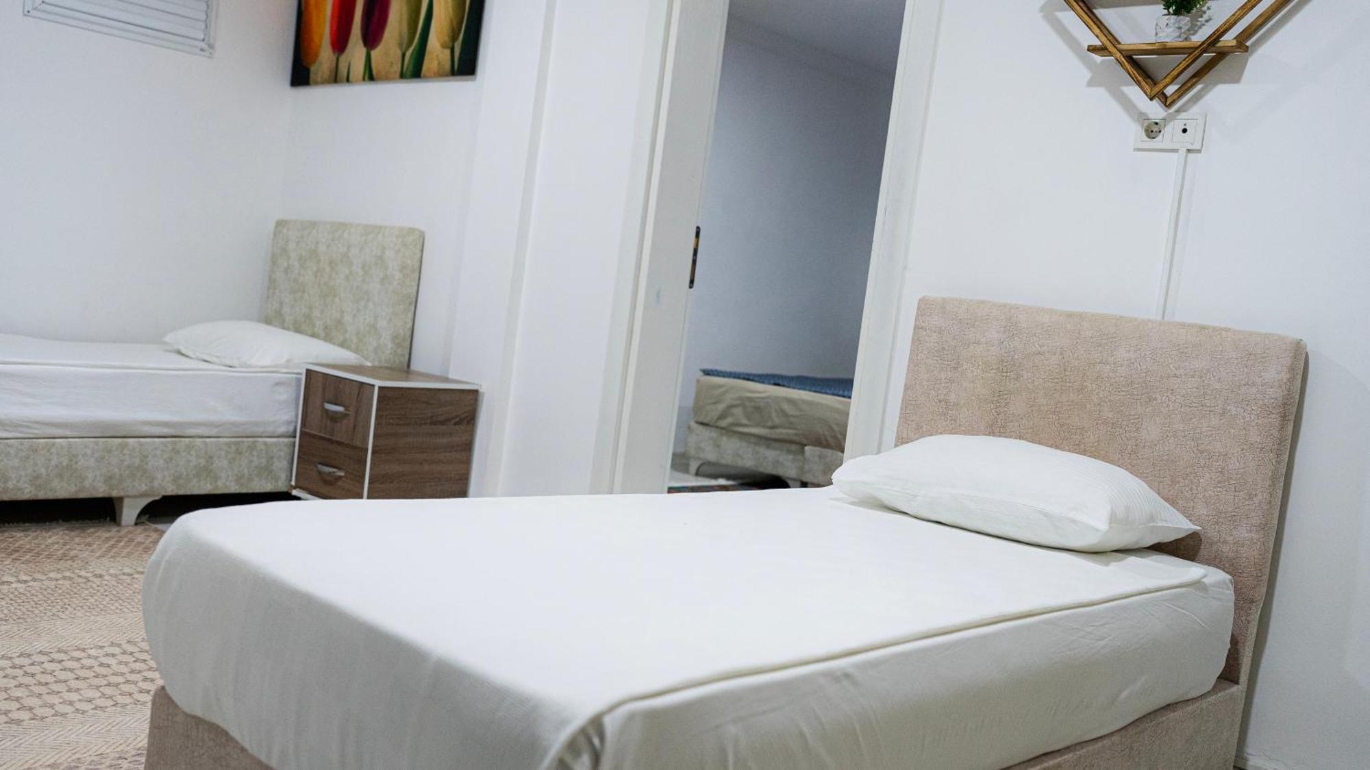 Hillside Apart Hotel Екстериор снимка