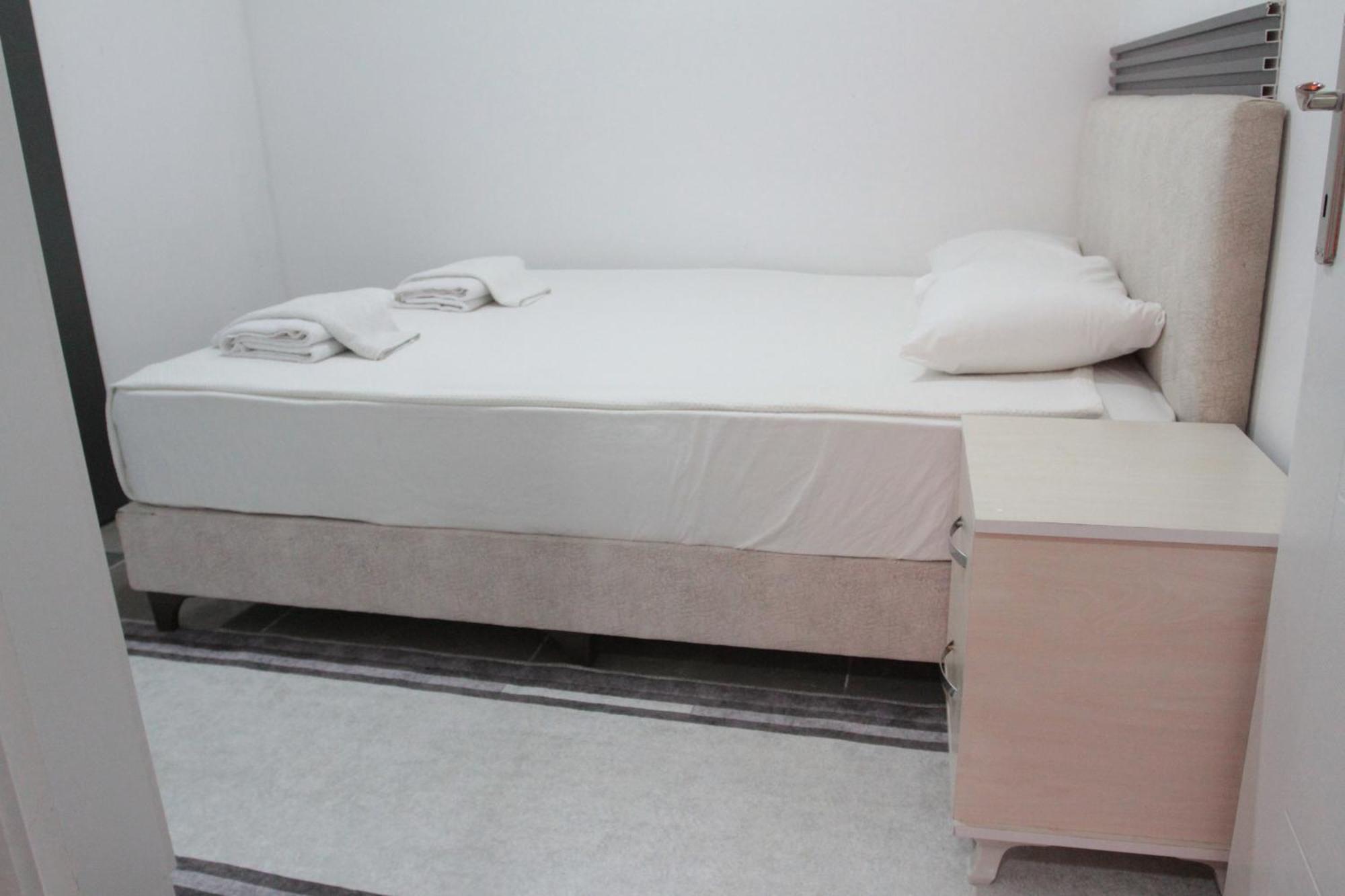 Hillside Apart Hotel Екстериор снимка